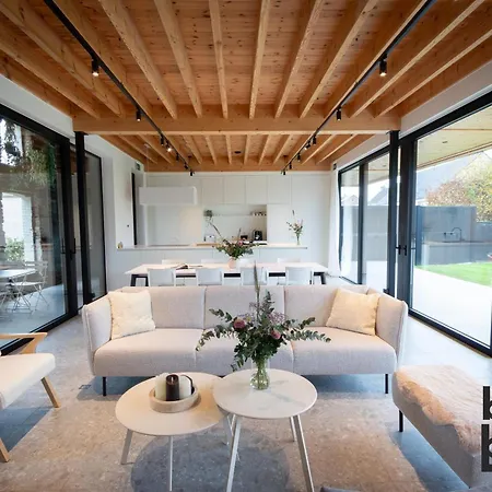 Villa Black Box By De Schrijfbar - Vakantiewoning Haspengouw Wellen